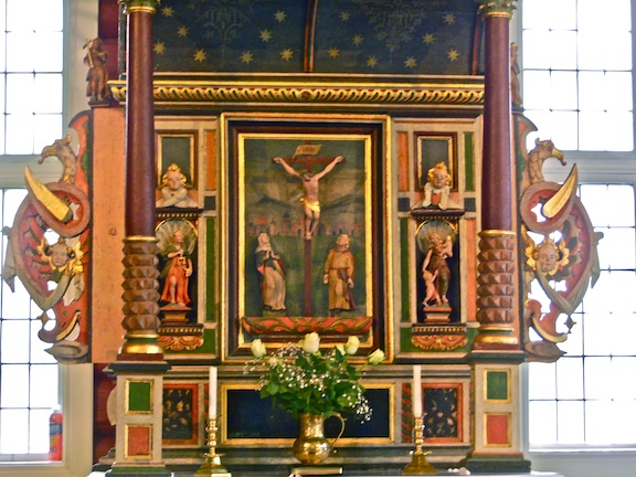 Ottestad altar
                    Hedmark